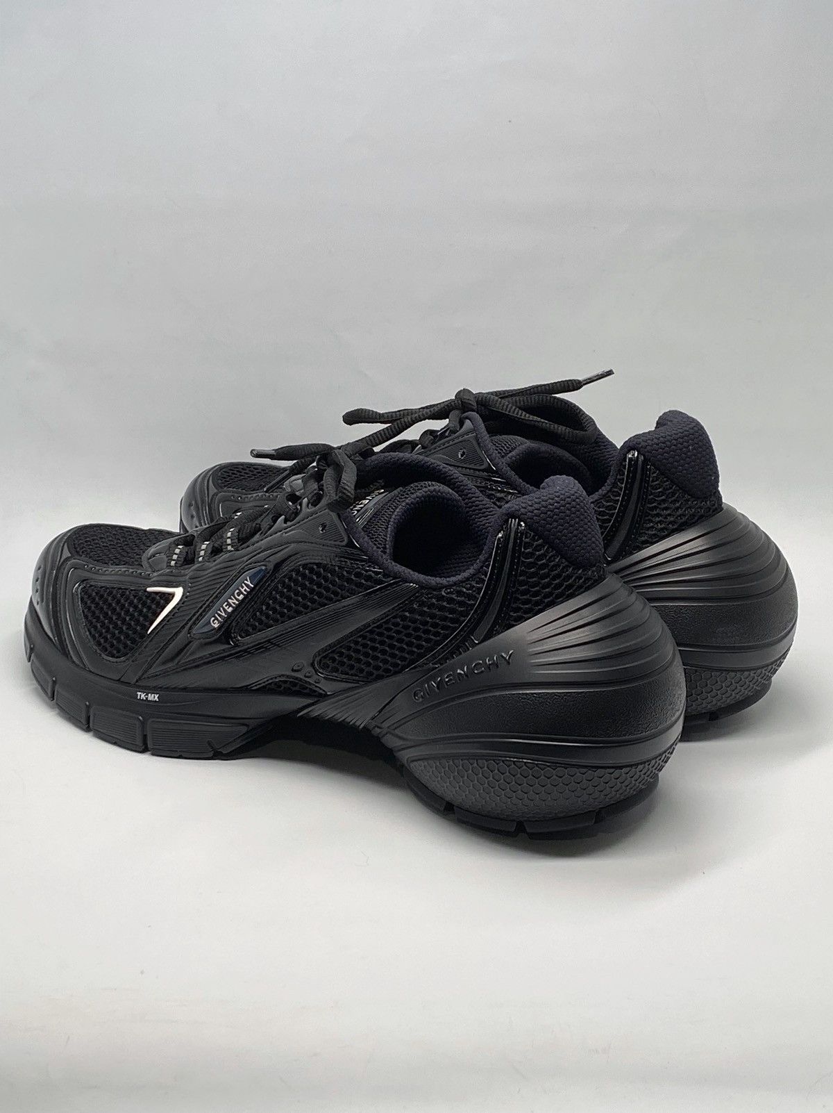 Givenchy Givenchy Tk-mx Runner Lace-up Sneakers size 44/us size 11 Size US 11 / EU 44 - 10 Thumbnail