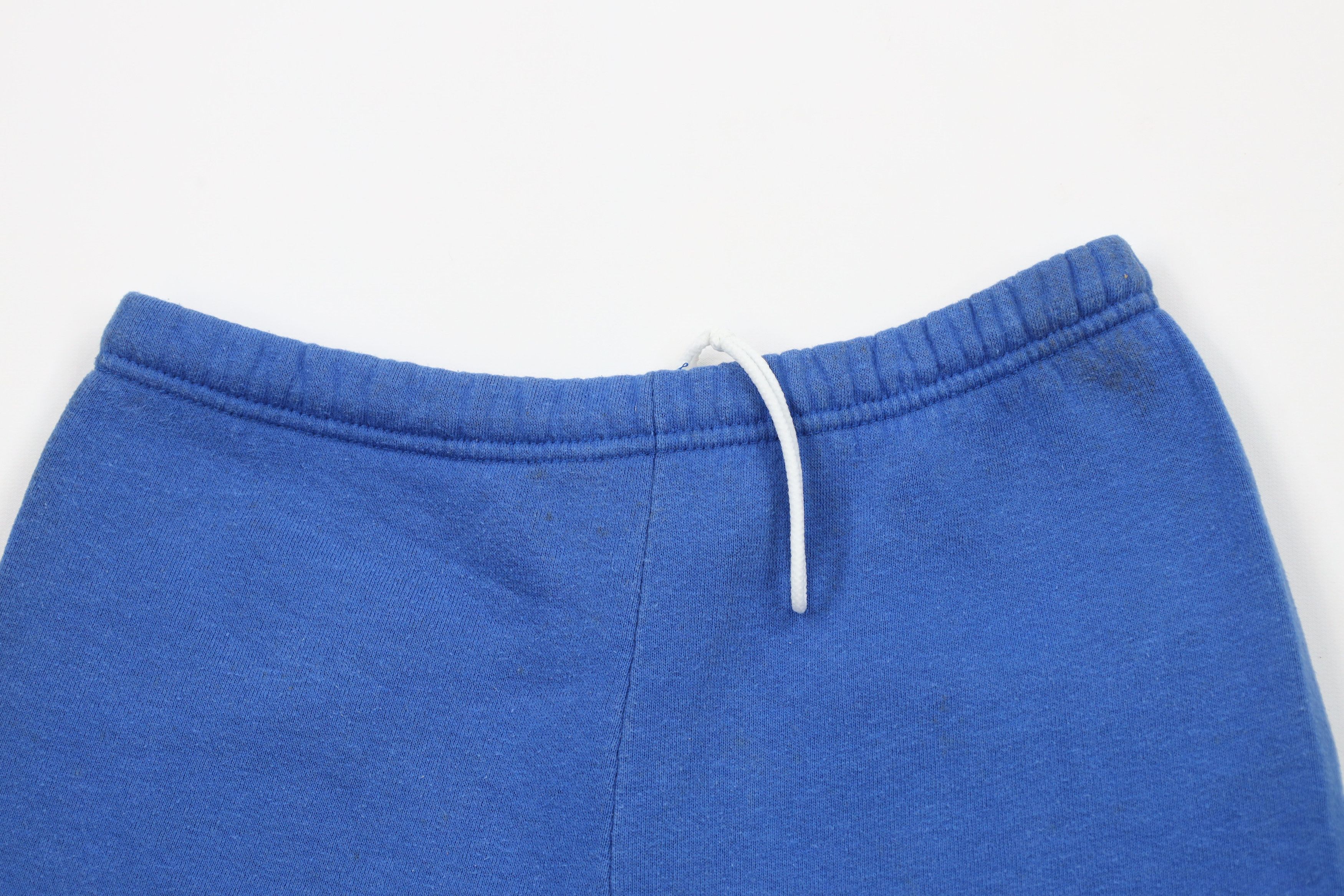 Vintage Vintage 70s Wilson Spell Out Sweatpants Shorts Blue USA Size US 32 / EU 48 - 2 Thumbnail
