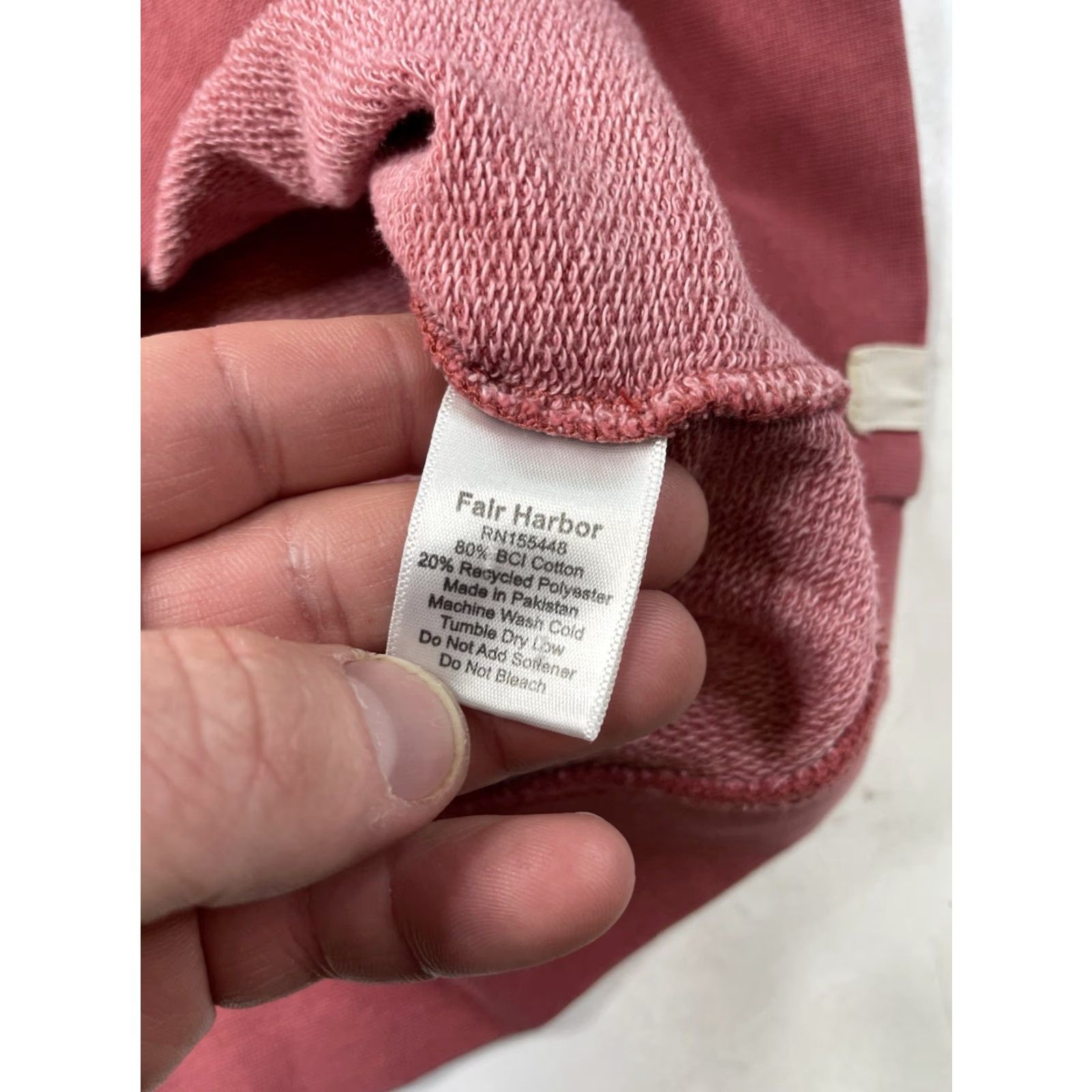 Vintage Fair Harbor Sweatshirt The Saltaire Crew Red Mens Small Knit Logo Pullover Crew Neck Regular Fit Vintage No N/A Size US S / EU 44-46 / 1 - 8 Thumbnail