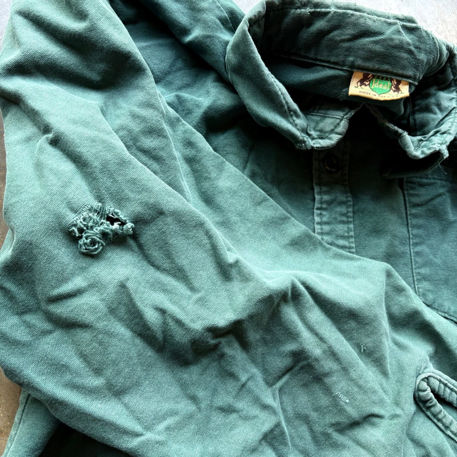 Vintage Beautiful Vintage Distressed IDEAL Embroidered Shirt Size US XL / EU 56 / 4 - 2 Thumbnail