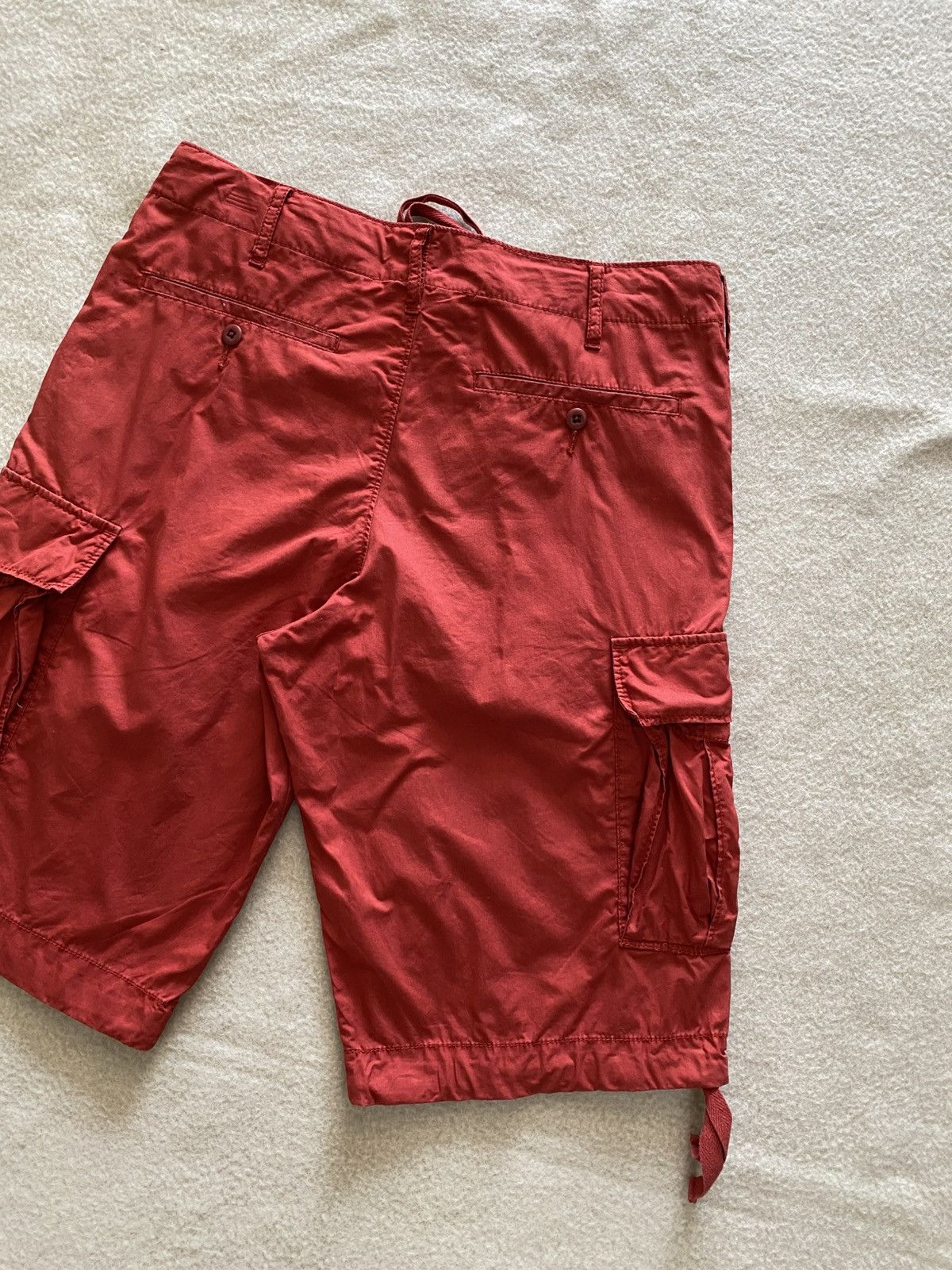 Uniqlo Uniqlo Baggy Cargo Shortpants W32 Size US 32 / EU 48 - 6 Thumbnail