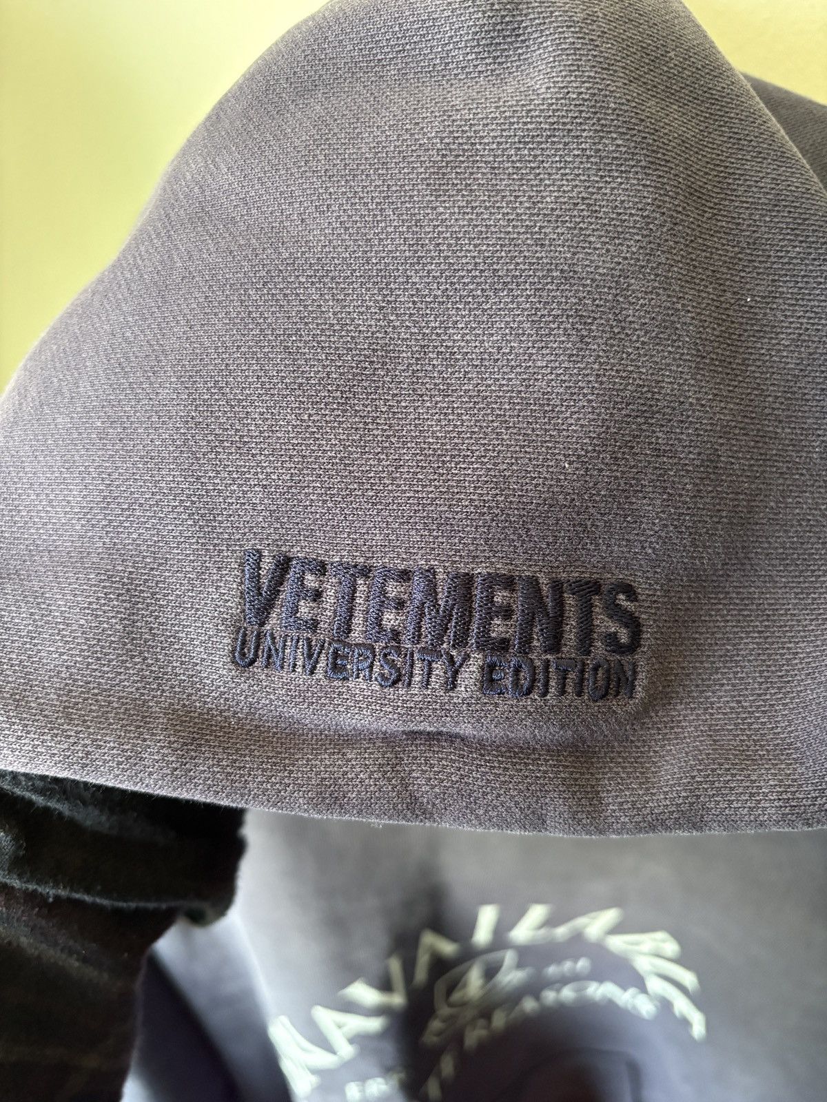 Vetements Vetements Unavailable Hoodie Size US S / EU 44-46 / 1 - 6 Thumbnail