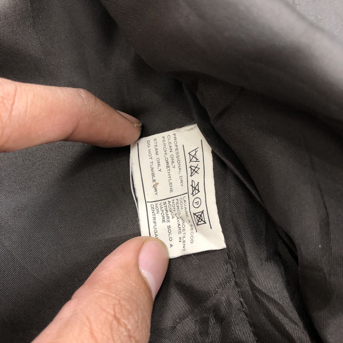 Salvatore Ferragamo × Vintage Vintage Salvatore Ferragamo Quilted Coat Jacket Size US M / EU 48-50 / 2 - 11 Thumbnail