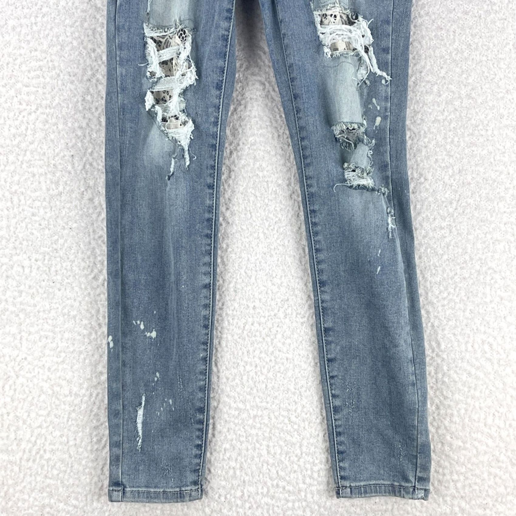 Denime Judy Blue Jeans Skinny Womens Size 26 Denim Mid-Rise Distressed Blue 5-Pocket Inseam 27"} Size 26" / US 2 / IT 38 - 3 Thumbnail