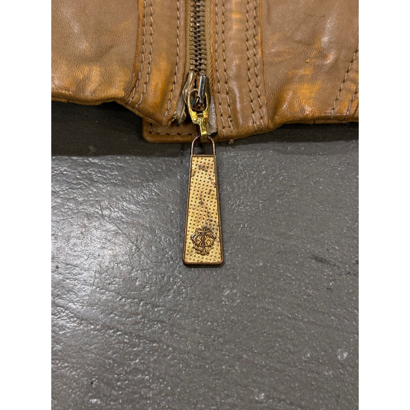 Roberto Cavalli 2000s Roberto Cavalli leather jacket with golden accents Size S / US 4 / IT 40 - 4 Thumbnail
