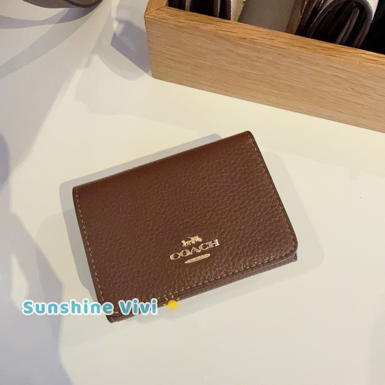 Coach NWT Coach Card Holder Wallet CZ034 Gold/Tan/Brown Size ONE SIZE - 1 Thumbnail