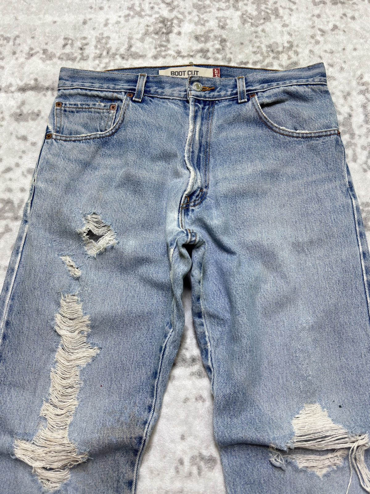 Levi's Levi’s 517 Y2K Distressed Narrow Bootcut Jeans Altered Fit Size US 32 / EU 48 - 3 Thumbnail