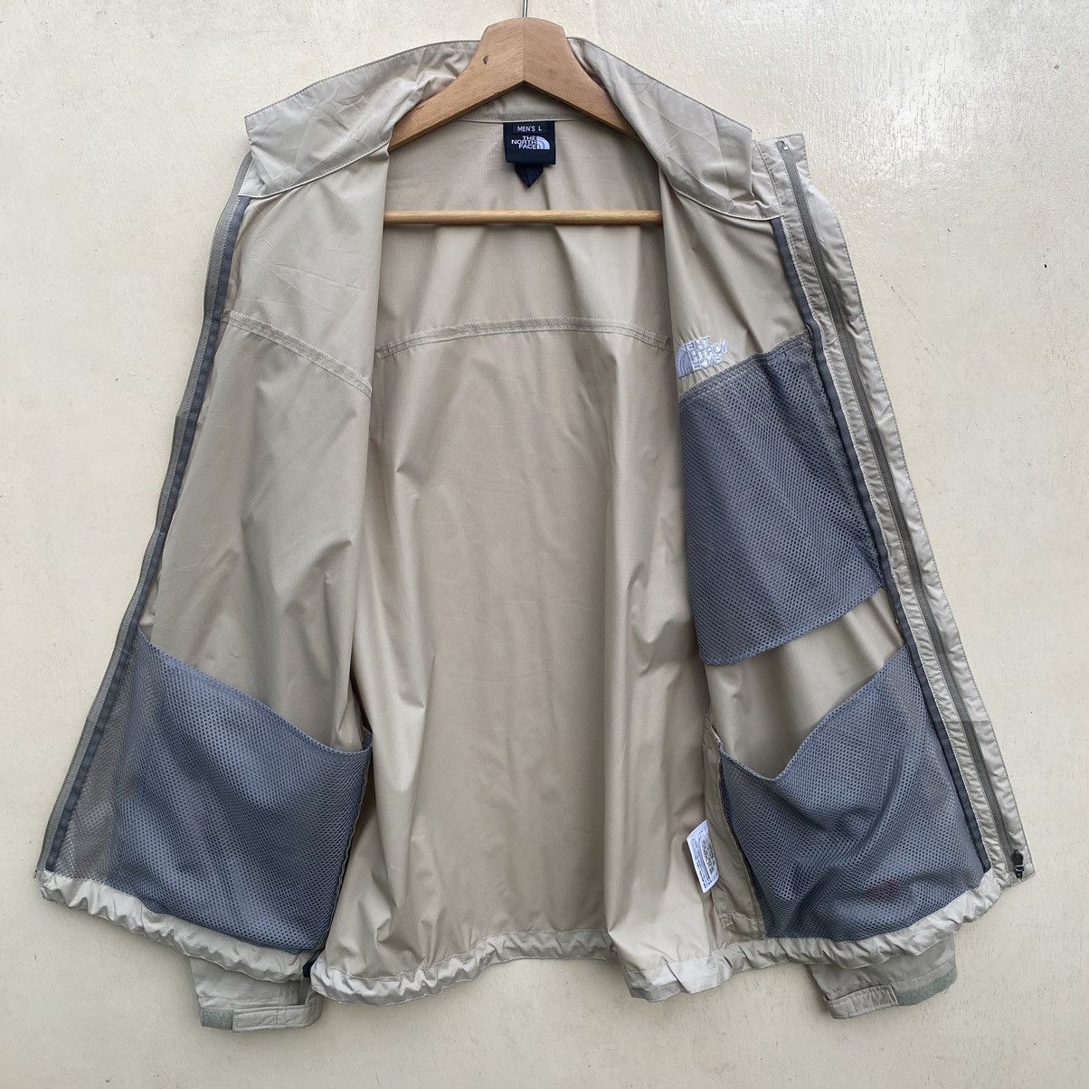 Japanese Brand × The North Face The North Face Windbreaker Zipper Jacket Size US L / EU 52-54 / 3 - 6 Thumbnail