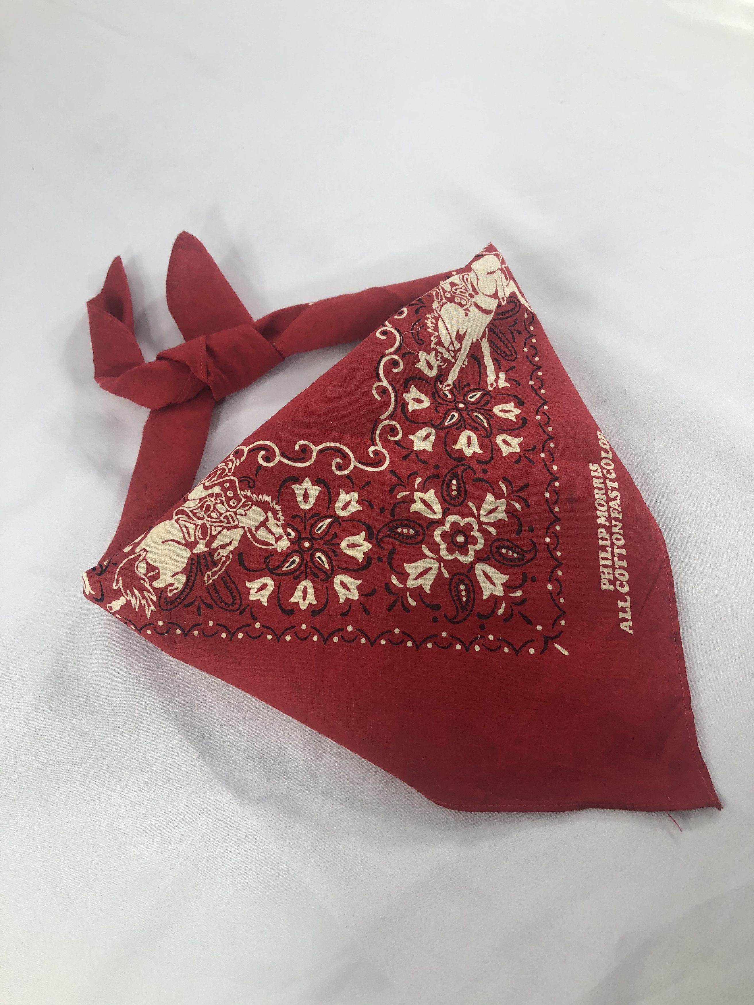 Vintage Philip Morris Paislee Handkerchief / Bandana / Neckerchief Size ONE SIZE - 1 Thumbnail