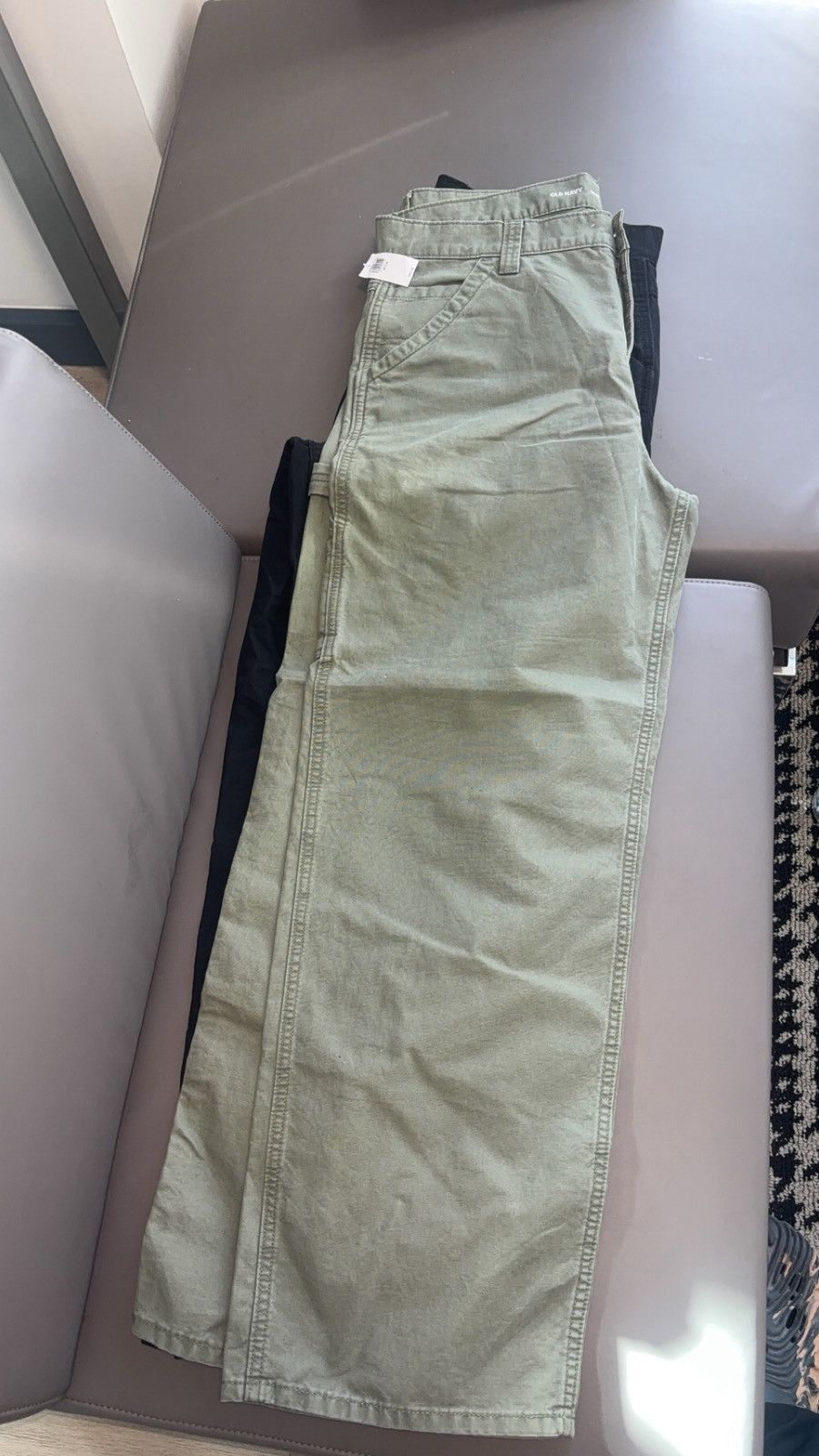 Old Navy Old Navy Baggy Carpenter Pants Size US 34 / EU 50 - 1 Thumbnail