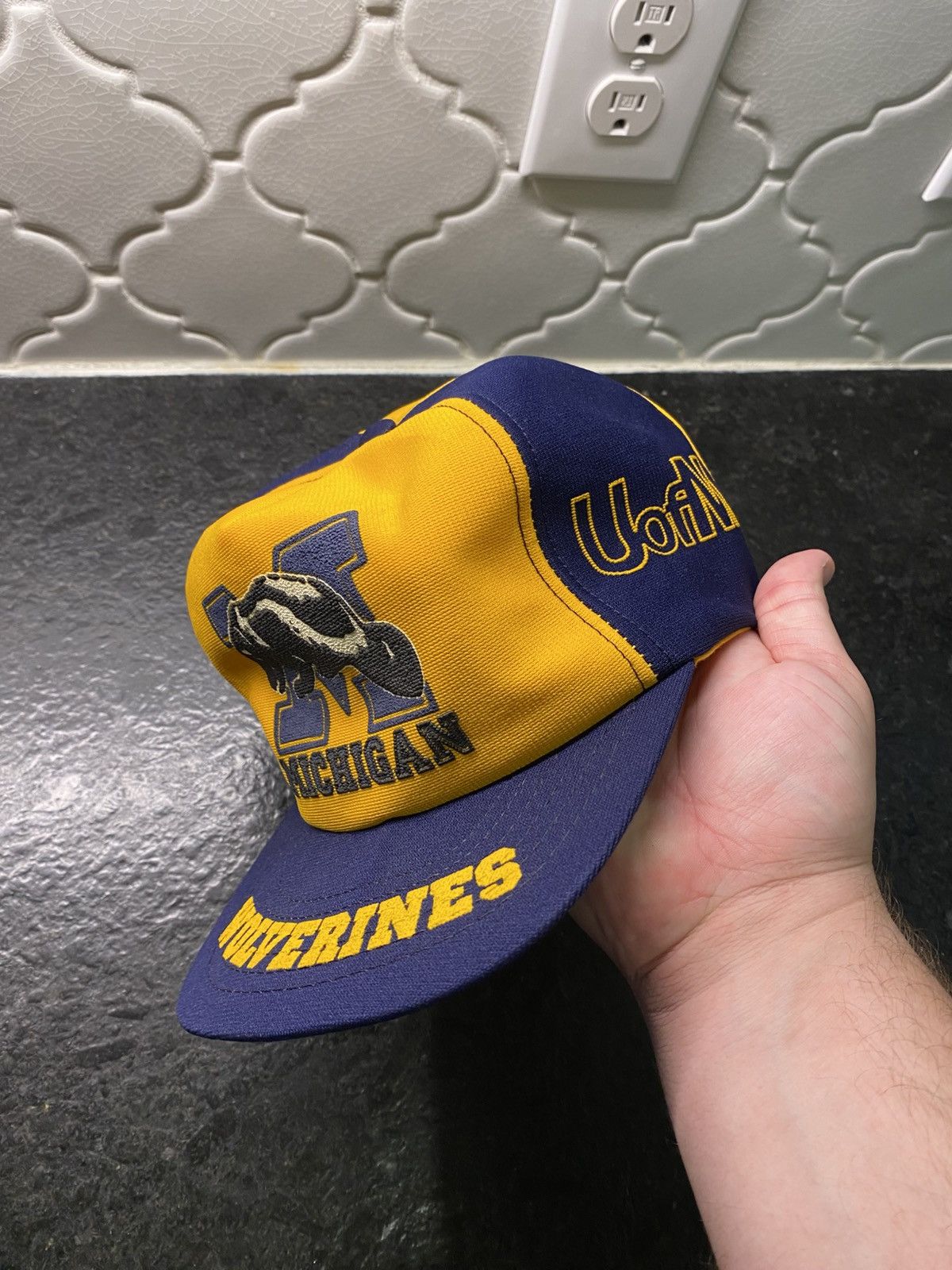 Other Vintage 80s Michigan wolverines logo hat Size ONE SIZE - 4 Thumbnail
