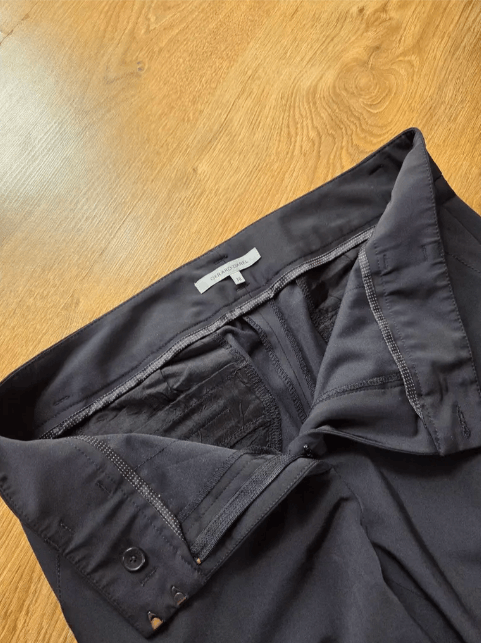 Gerard Darel Gerard Darel black straight-leg trousers size 38 FR Size 27" / US 4 / IT 40 - 9 Thumbnail