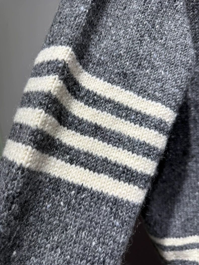 Thom Browne Thom Browne Gray wool sweater Size US S / EU 44-46 / 1 - 7 Thumbnail