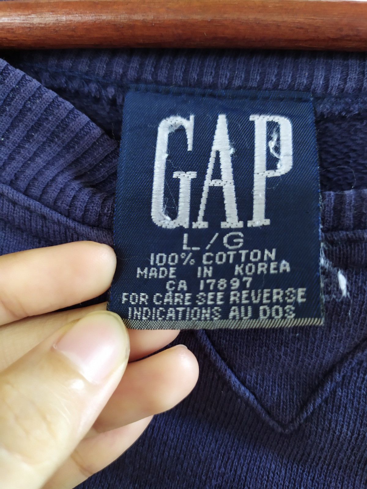 Gap × Vintage Vintage 90s Gap Big Logo Crewneck Sweatshirt Size US L / EU 52-54 / 3 - 4 Thumbnail