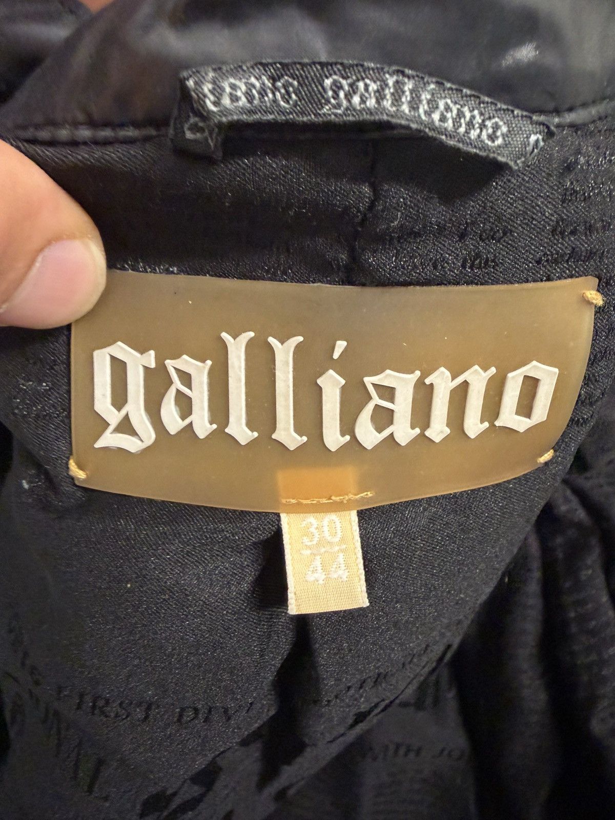 John Galliano John Galliano Glossy Insulated Jacket Size US M / EU 48-50 / 2 - 15 Thumbnail
