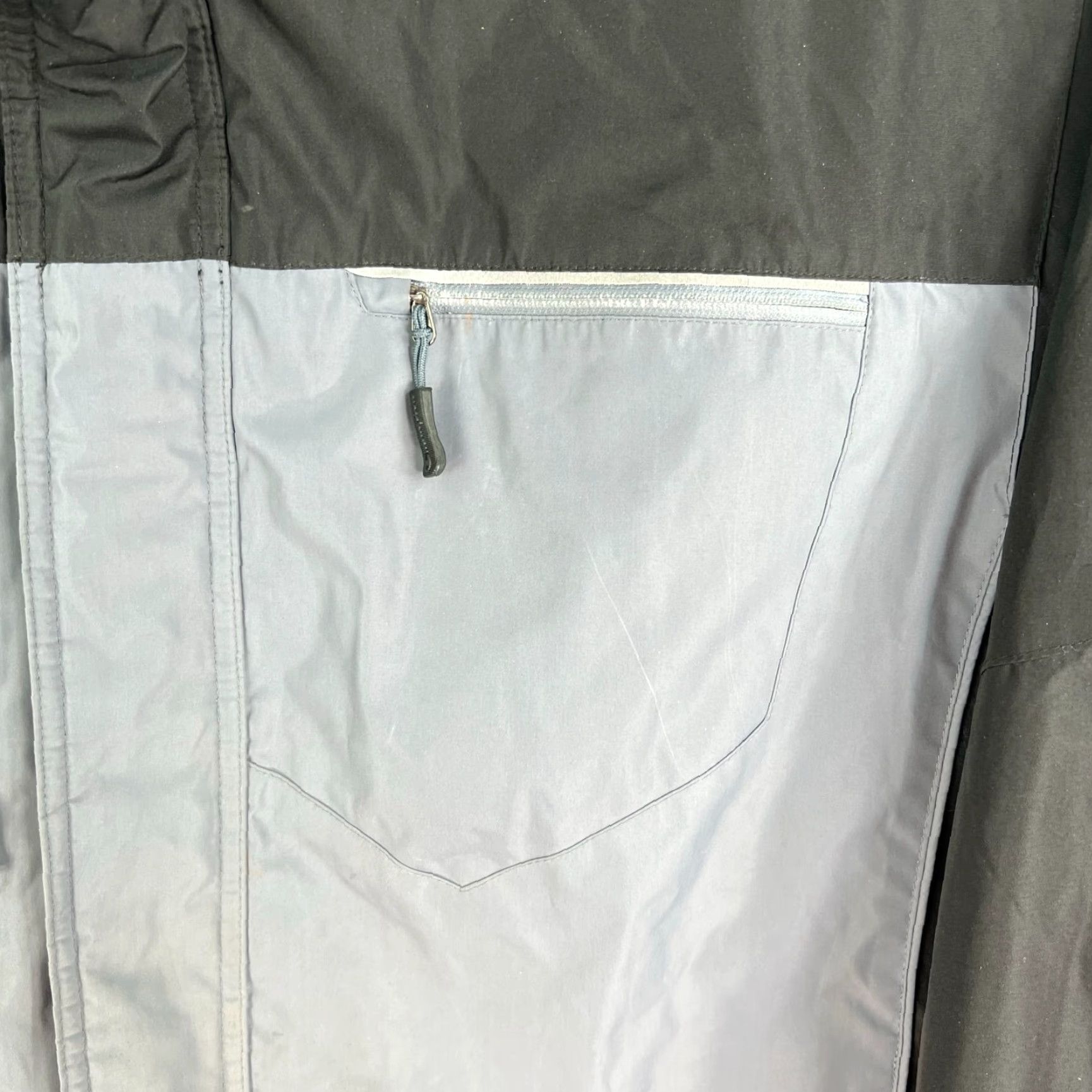 Champion VINTAGE Champion Performance Jacket Mens L Gray Rain Coat Wind Jacket Size US L / EU 52-54 / 3 - 3 Thumbnail