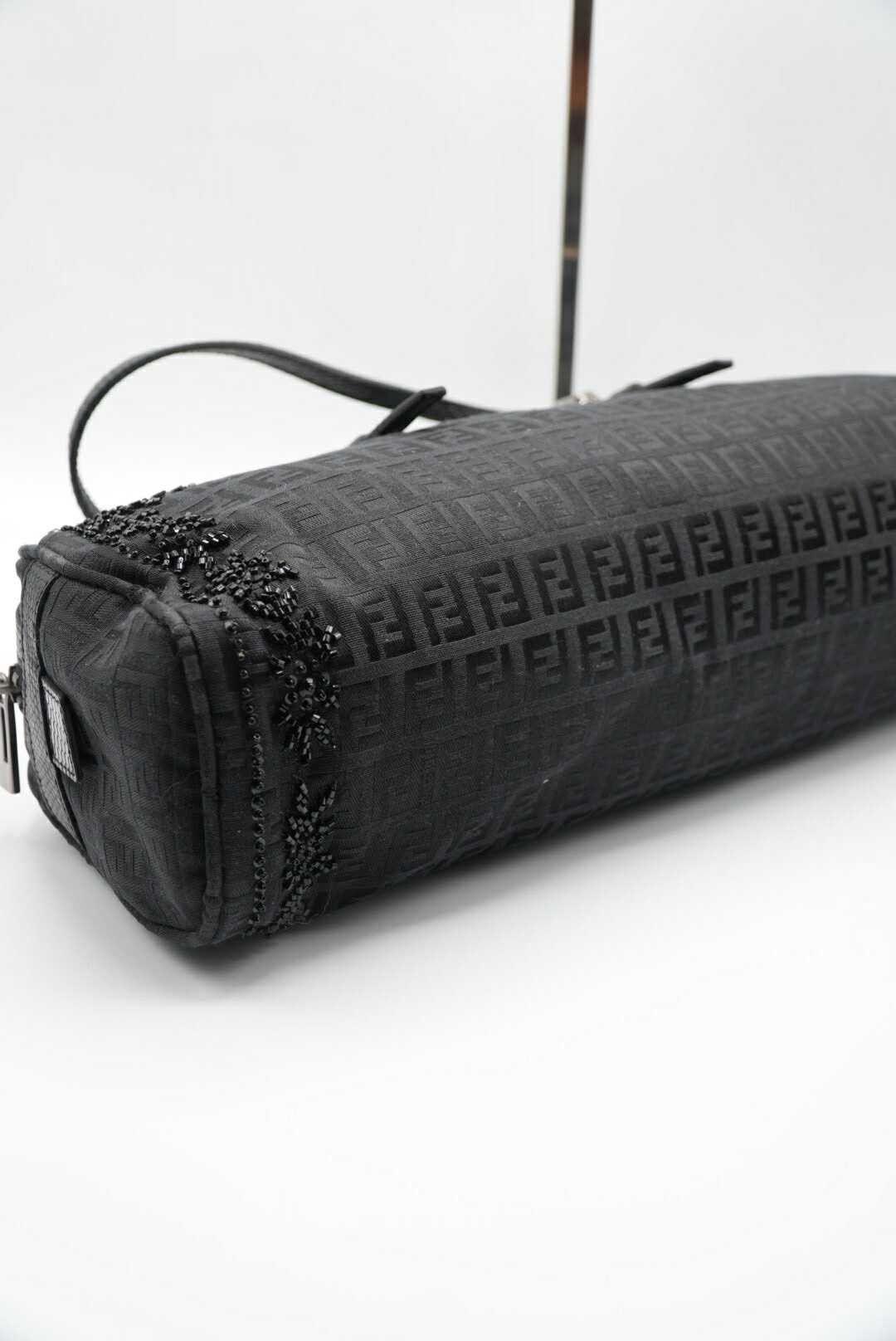Fendi Fendi Black Mamma Baguette Sequined Shoulder Bag Size ONE SIZE - 5 Thumbnail