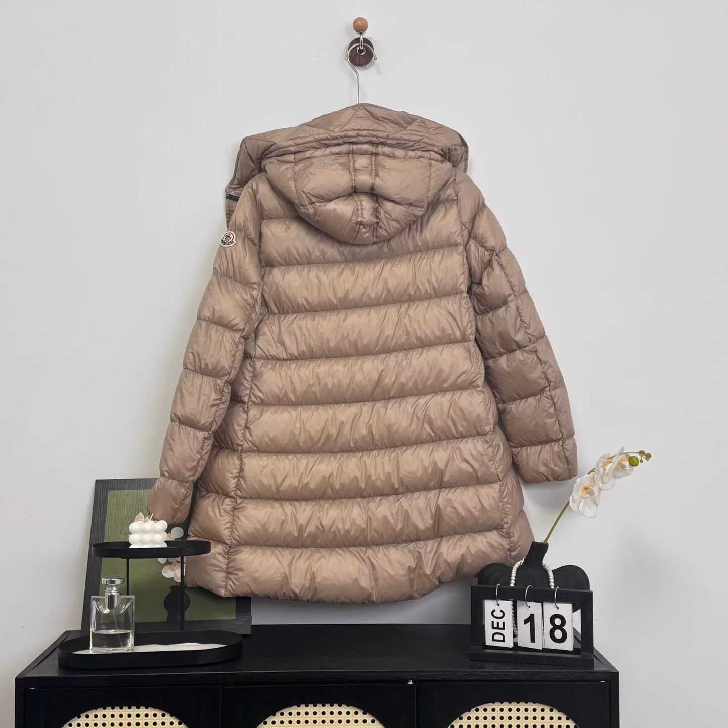 Moncler Moncler Suyen Logo Down Jacket - Size 2 - 98% New Size US M / EU 48-50 / 2 - 4 Thumbnail