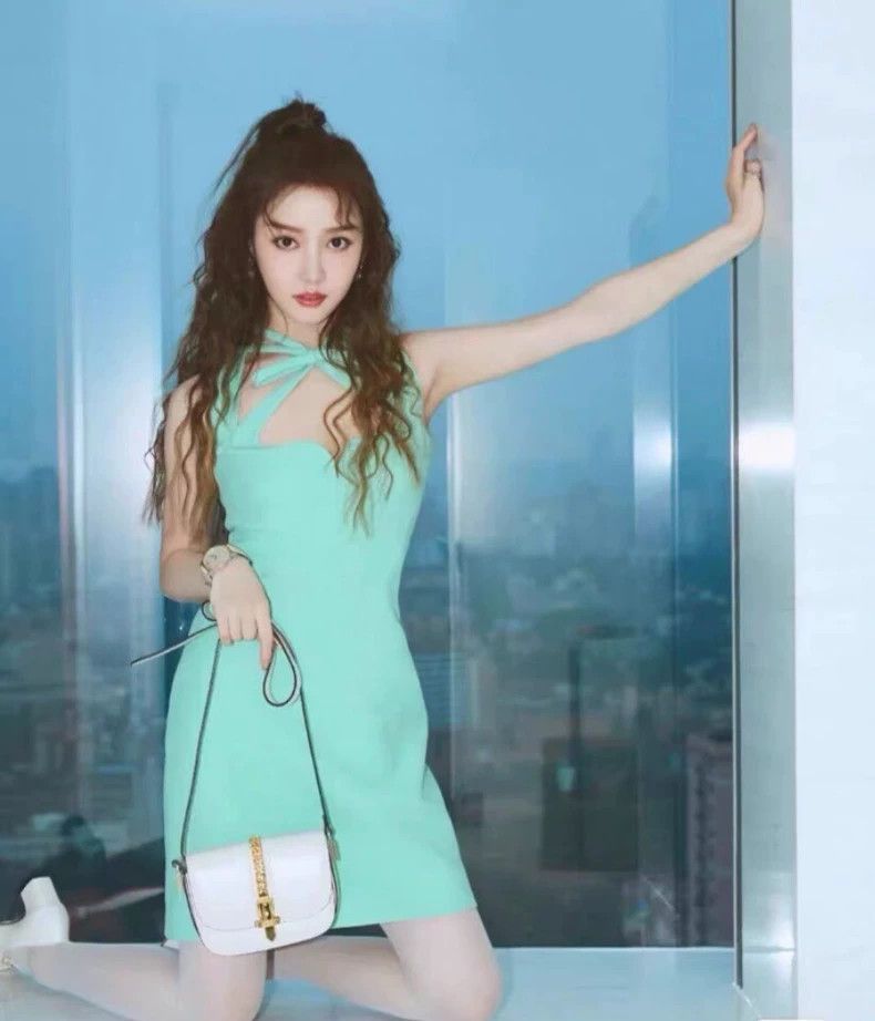 Gucci Gucci Green wool sleeveless backless strap dress Size M / US 6-8 / IT 42-44 - 7 Thumbnail