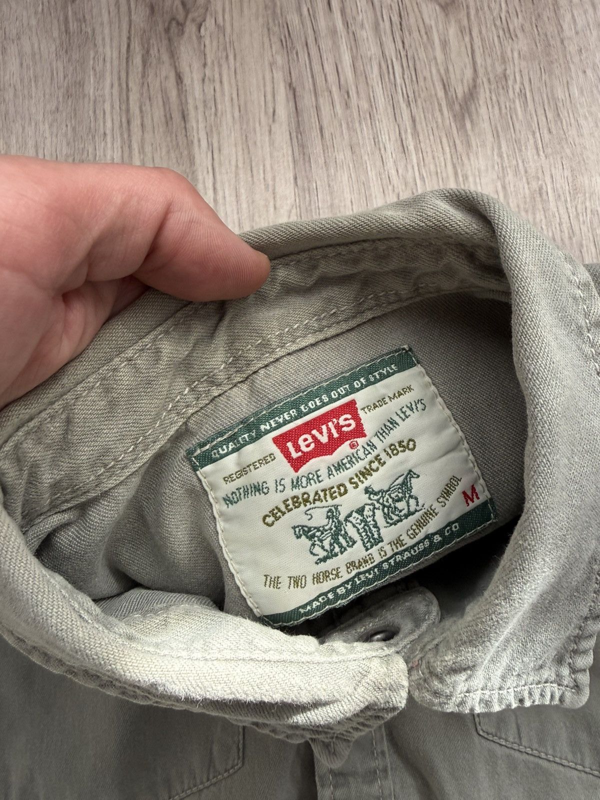 Levi's Vintage 90s Levi’s Western Shirt Green Khaki Red Tab Size M Size US M / EU 48-50 / 2 - 10 Thumbnail
