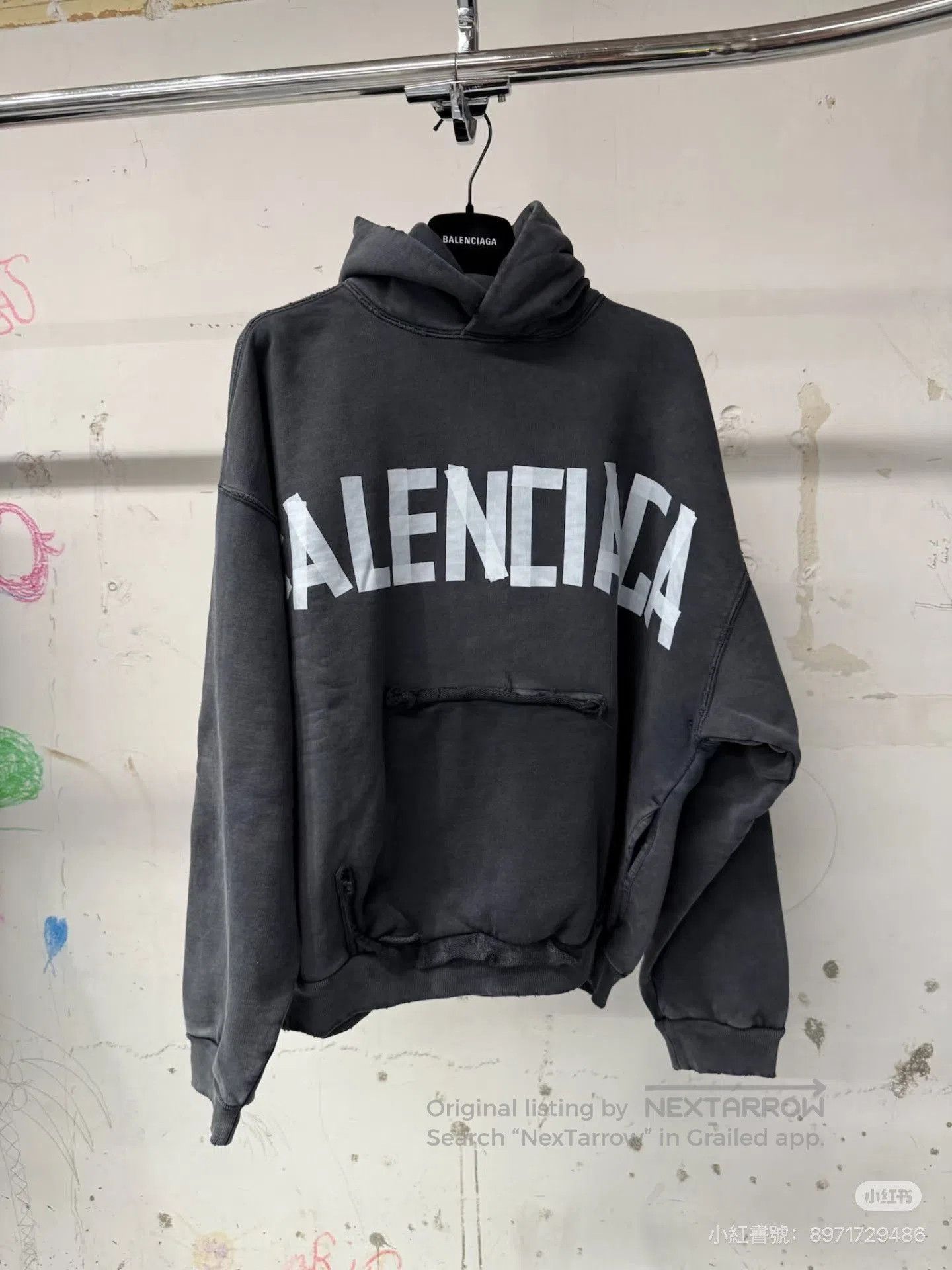 Balenciaga Balenciaga Logo Hooded Sweatshirt. Size US L / EU 52-54 / 3 - 1 Thumbnail