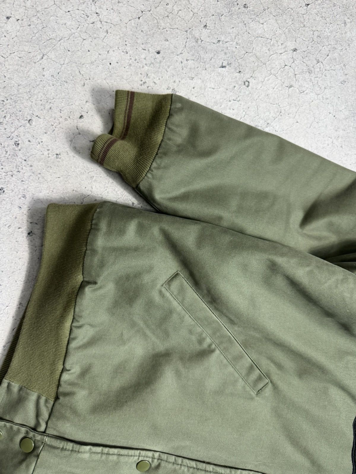 Nike Nike Air Vintage 00’s Bomber Jacket Big Logo Swoosh Y2K Size US L / EU 52-54 / 3 - 3 Thumbnail