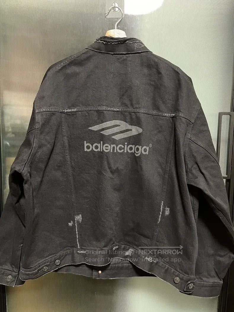 Balenciaga Balenciaga Letter Printed Distressed Washed Denim Jacket Size US S / EU 44-46 / 1 - 2 Thumbnail