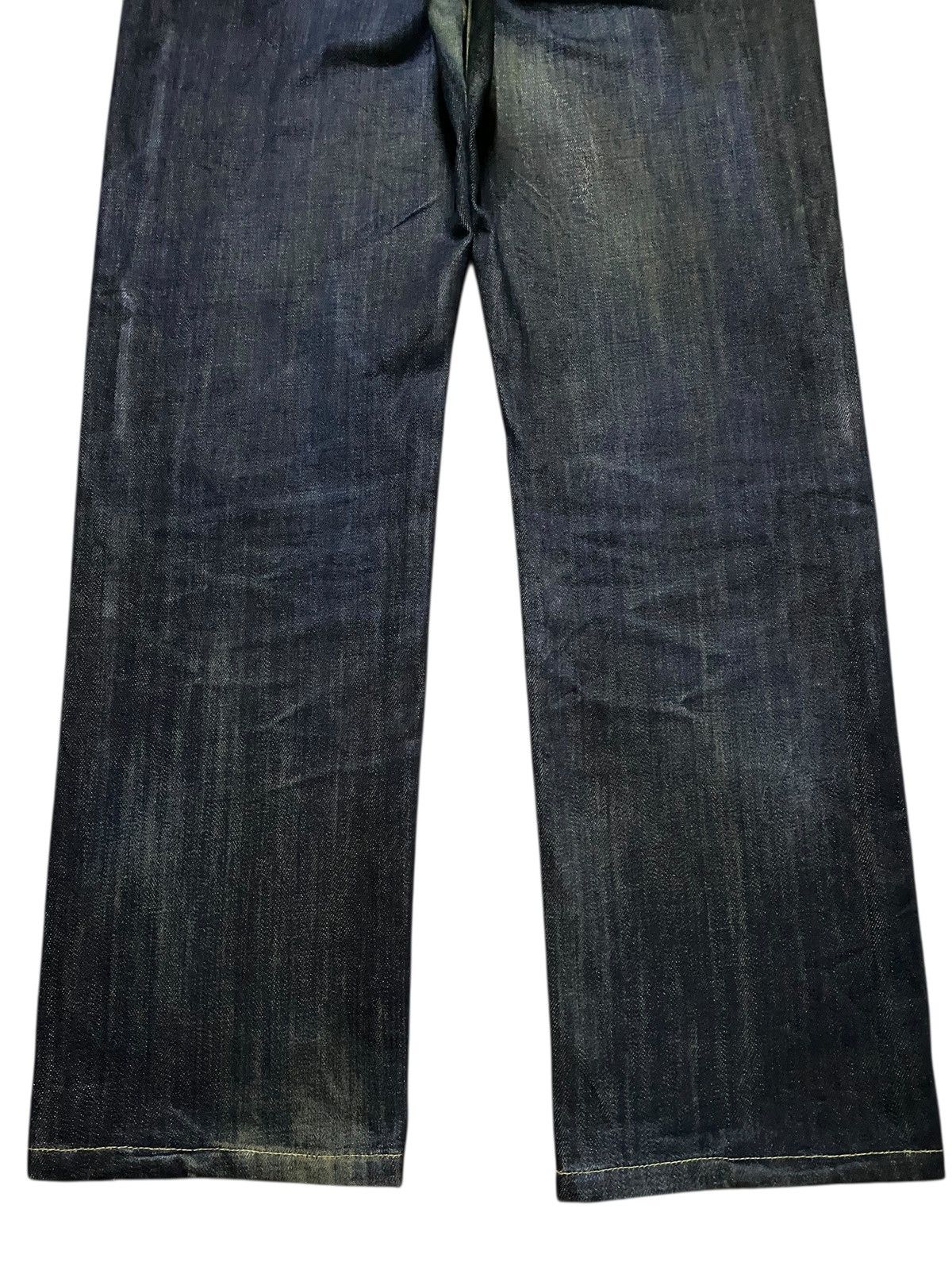 Japanese Brand Vintage Japanese Uniqlo Mud Wash Distressed Slim Jeans Size US 32 / EU 48 - 6 Thumbnail