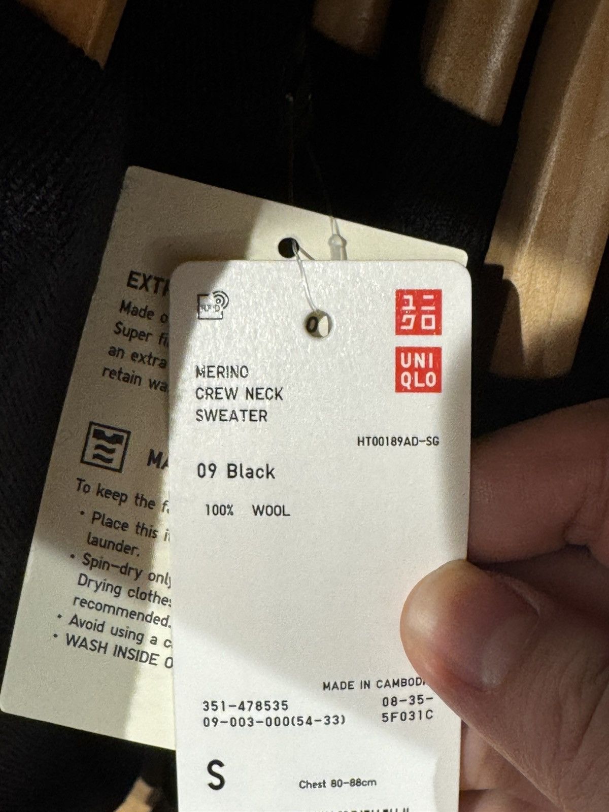 Uniqlo Uniqlo Merino Crew Neck Sweater Size US S / EU 44-46 / 1 - 14 Thumbnail