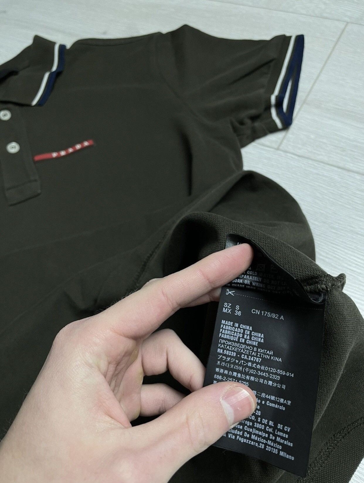 Prada Prada Red Tab brown polo shirt Size US S / EU 44-46 / 1 - 8 Thumbnail