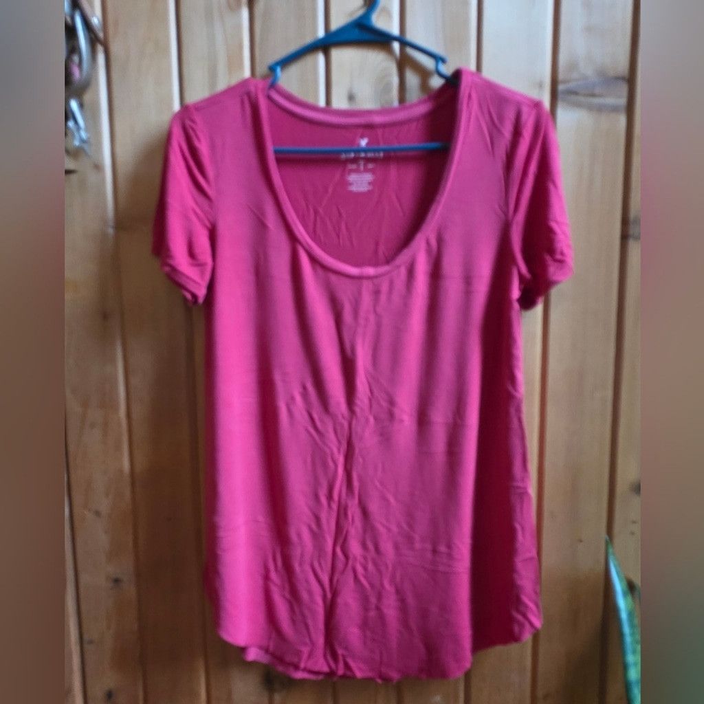 American Eagle Outfitters American Eagle Outfitters Pink Oversized T-Shirt Size S / US 4 / IT 40 - 1 Thumbnail
