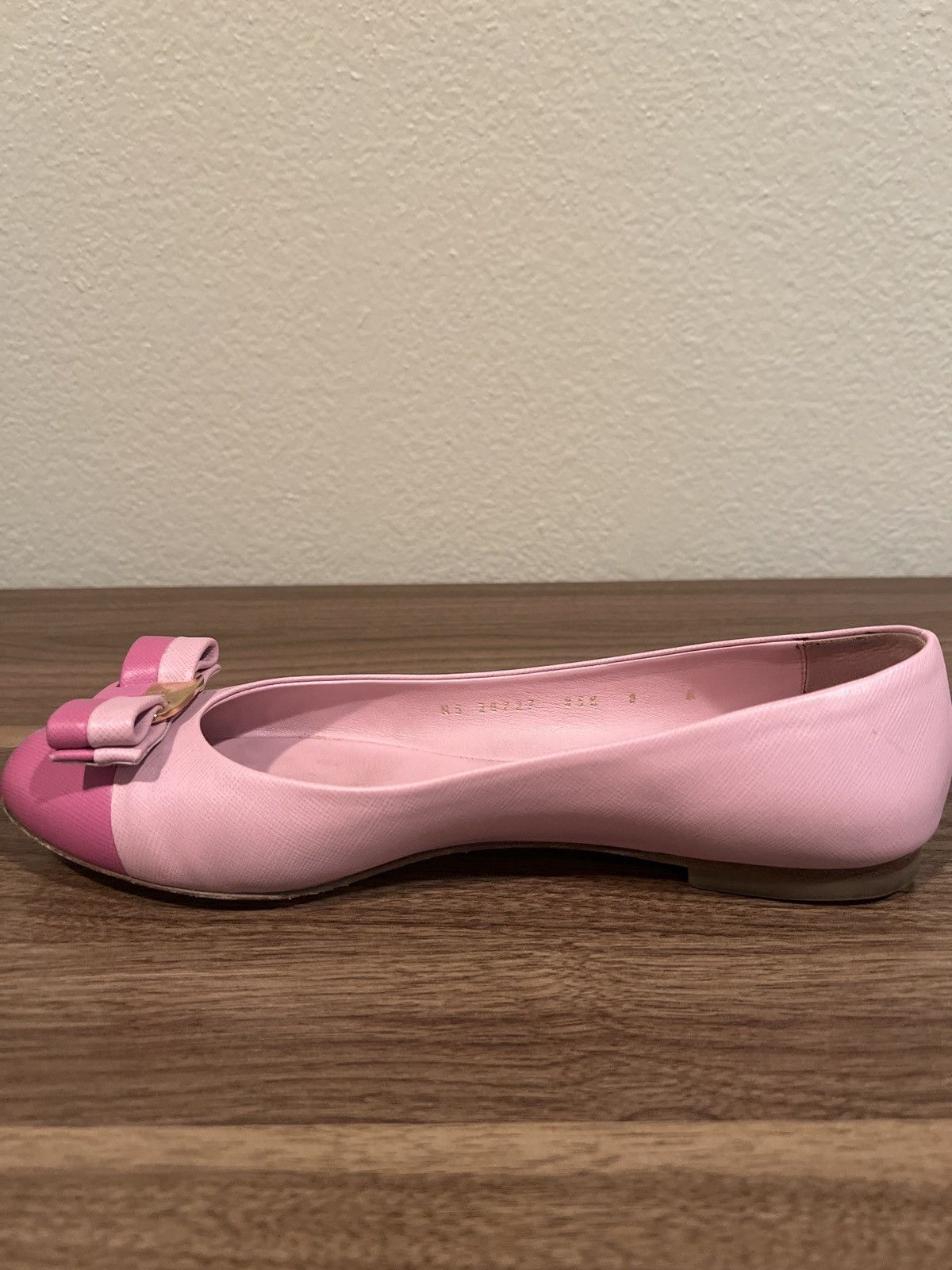 Salvatore Ferragamo Pink bow color block flats Size US 8 / IT 38 - 5 Thumbnail