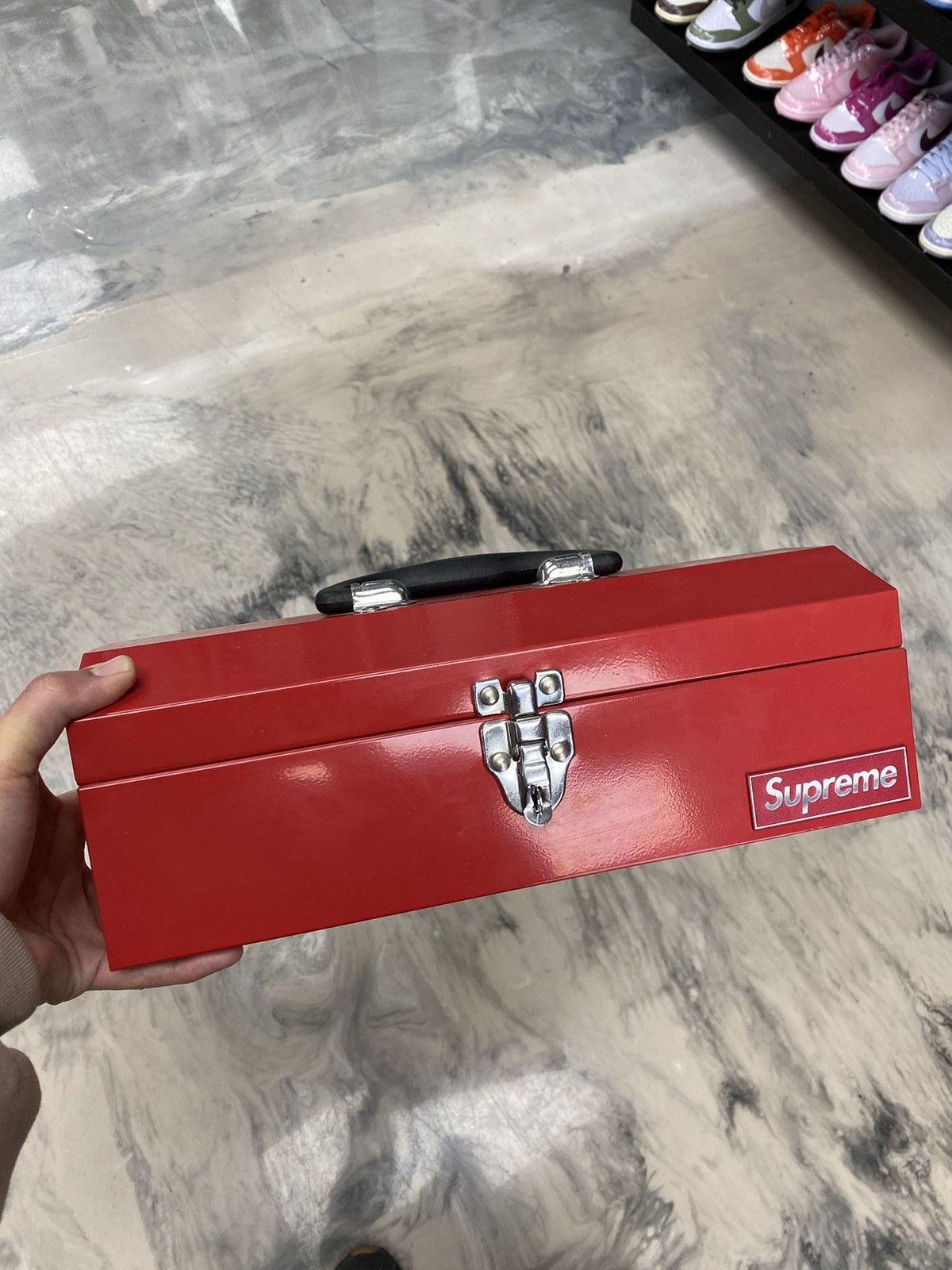 Supreme Supreme metal tool box red 2014 box logo authentic Size ONE SIZE - 8 Thumbnail