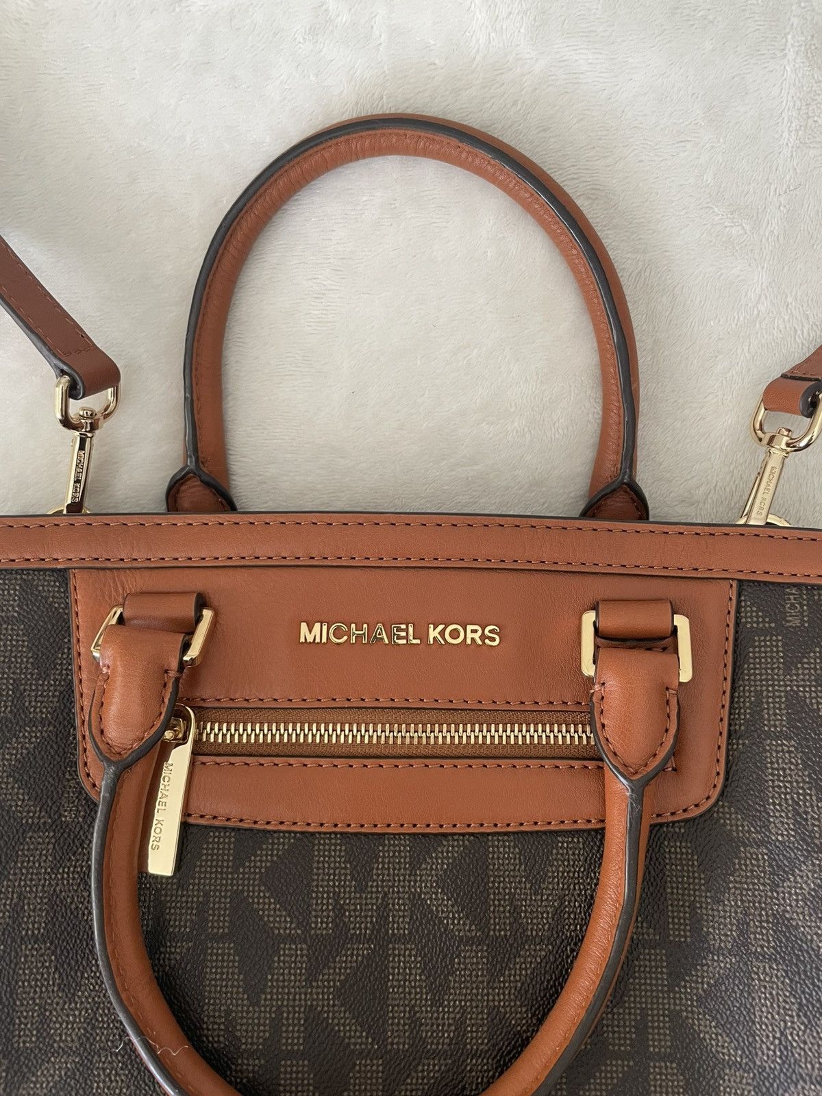 Michael Kors Michael Kors Selma Zip MD TZ Satchel Size ONE SIZE - 2 Thumbnail