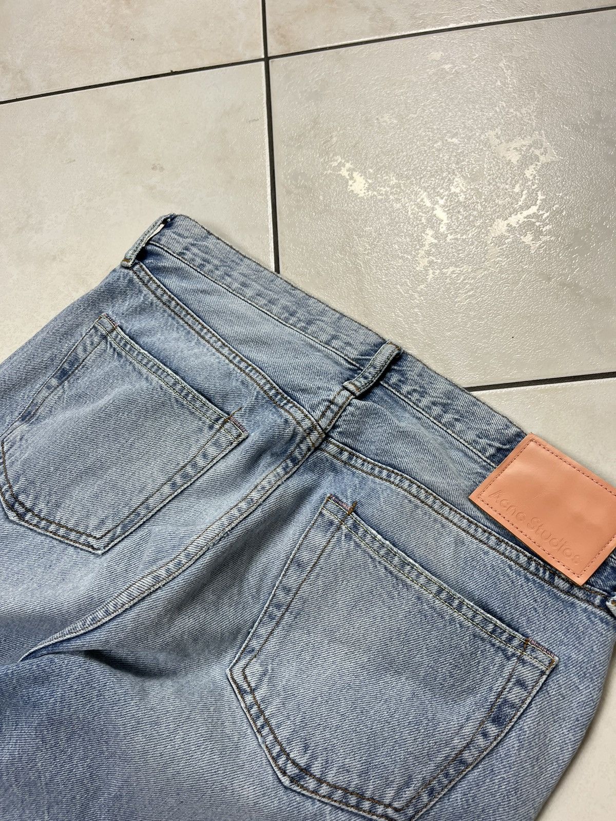 Acne Studios 32x34 1996 Light Blue Trash distressed jeans