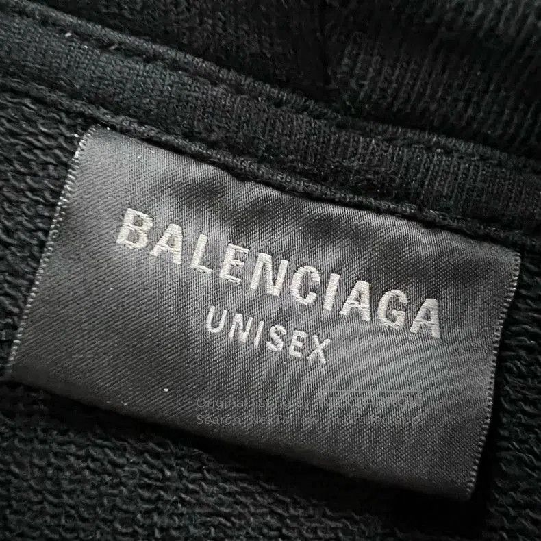 Balenciaga Balenciaga Graffiti BB Distressed Hoodie. Size US M / EU 48-50 / 2 - 2 Thumbnail
