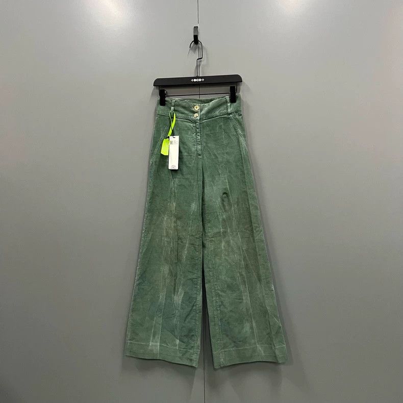 Gucci Gucci Green corduroy butterfly embroidered trousers 2502-Ne Size US 26 / EU 42 - 1 Thumbnail