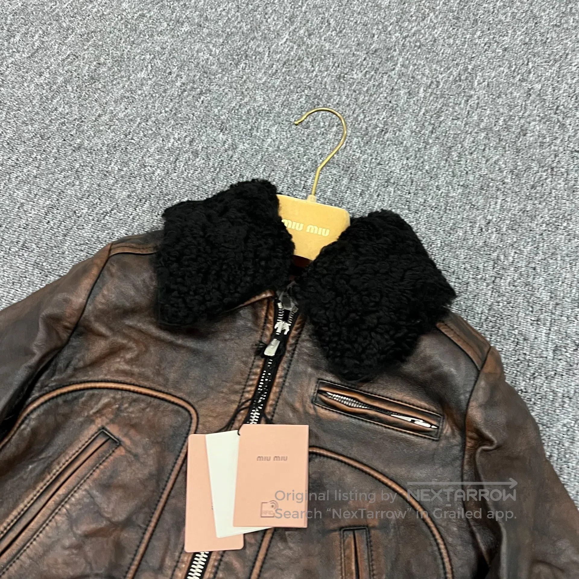 Miu Miu miu miu Removable fur collar, short-length color-changing Size S / US 4 / IT 40 - 3 Thumbnail