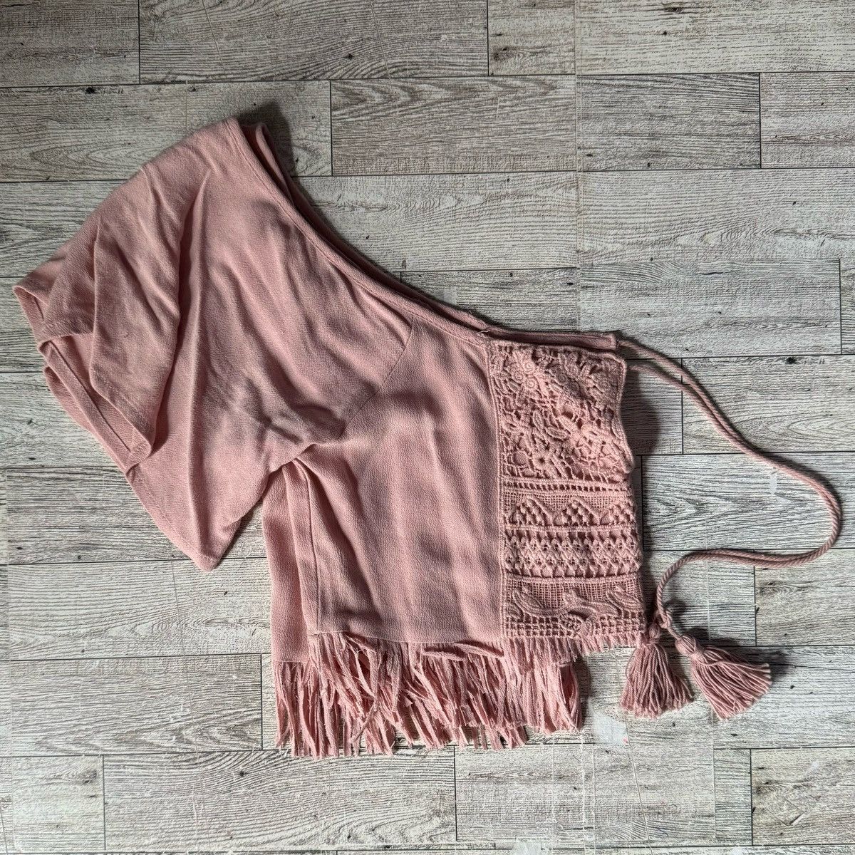 Vintage Vintage, Rose Blush, Peasant Style, Fringed Hem, Crop Top Size ONE SIZE - 16 Thumbnail