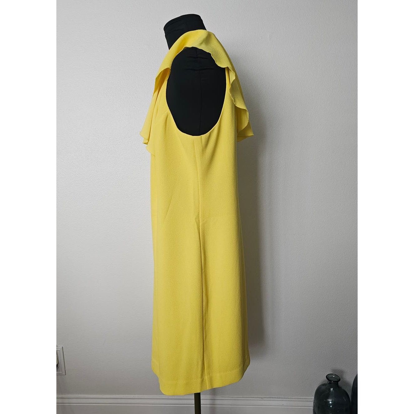 Trina Turk TRINA TURK Yellow Halter Ruffle Neck Knee Length Dress 10 Size L / US 10 / IT 46 - 5 Thumbnail