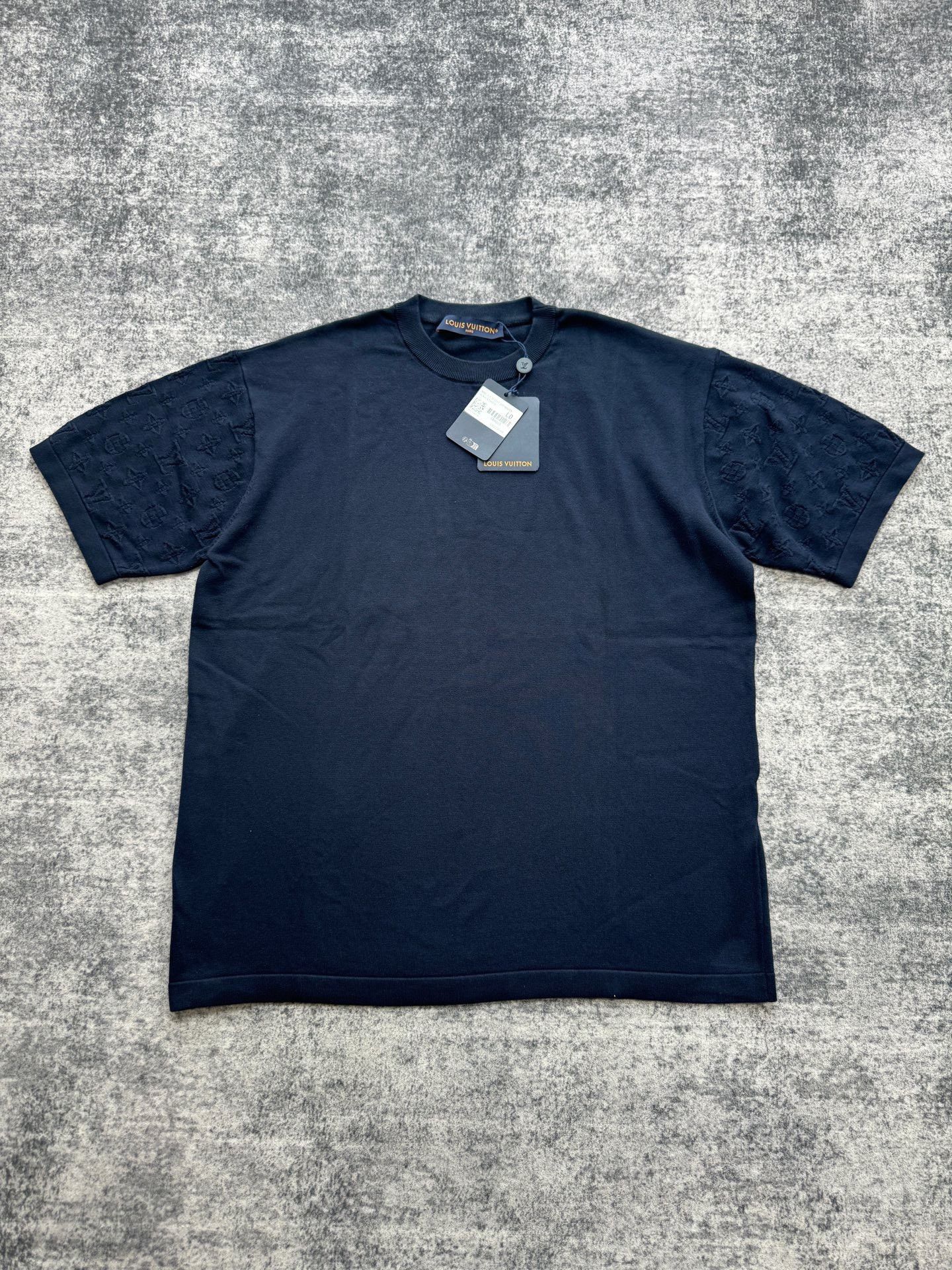 Louis Vuitton Louis Vuitton Blue Knit Short Sleeve T Shirt | Grailed