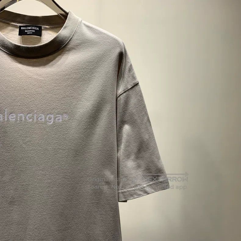 Balenciaga Balenciaga Logo Letter Printed Round Short Sleeve T-Shirt Size US L / EU 52-54 / 3 - 5 Thumbnail