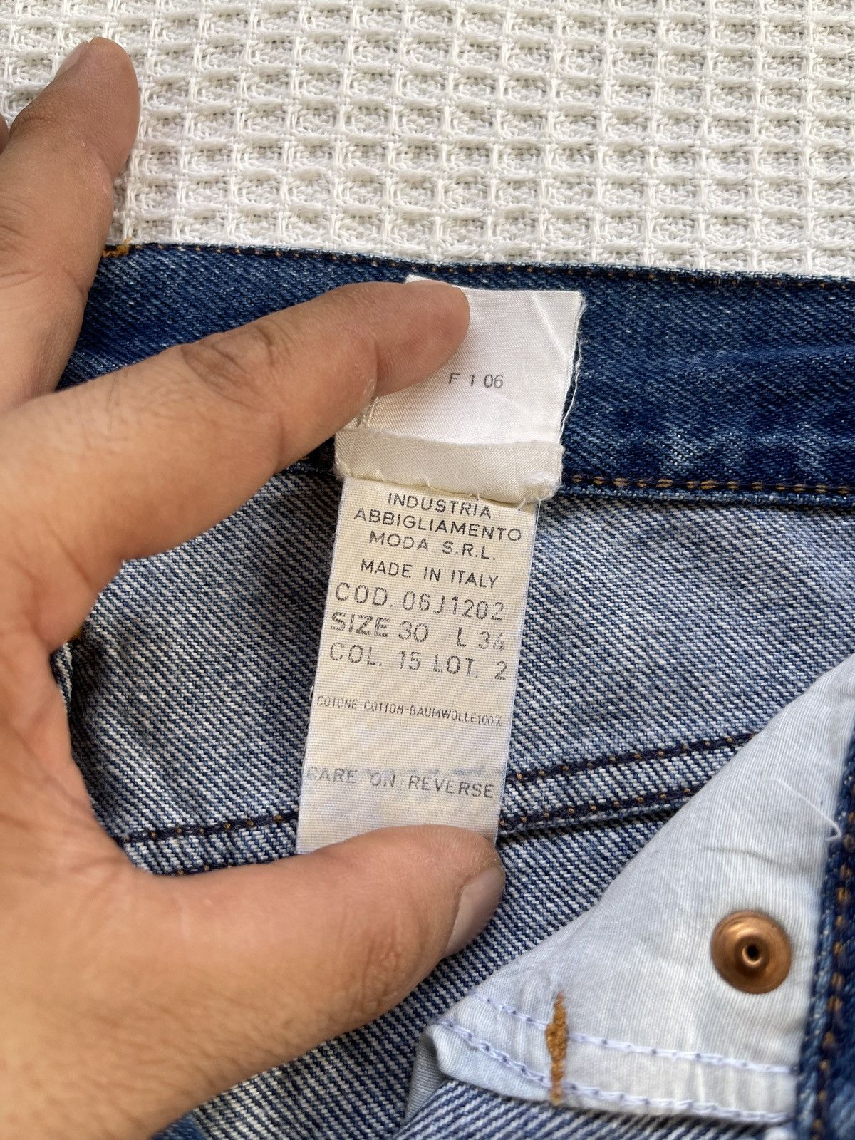 Giorgio Armani Rare🔥Vintage GA ARMANI JEANS Baggy Fit Jeans Size US 28 / EU 44 - 10 Thumbnail