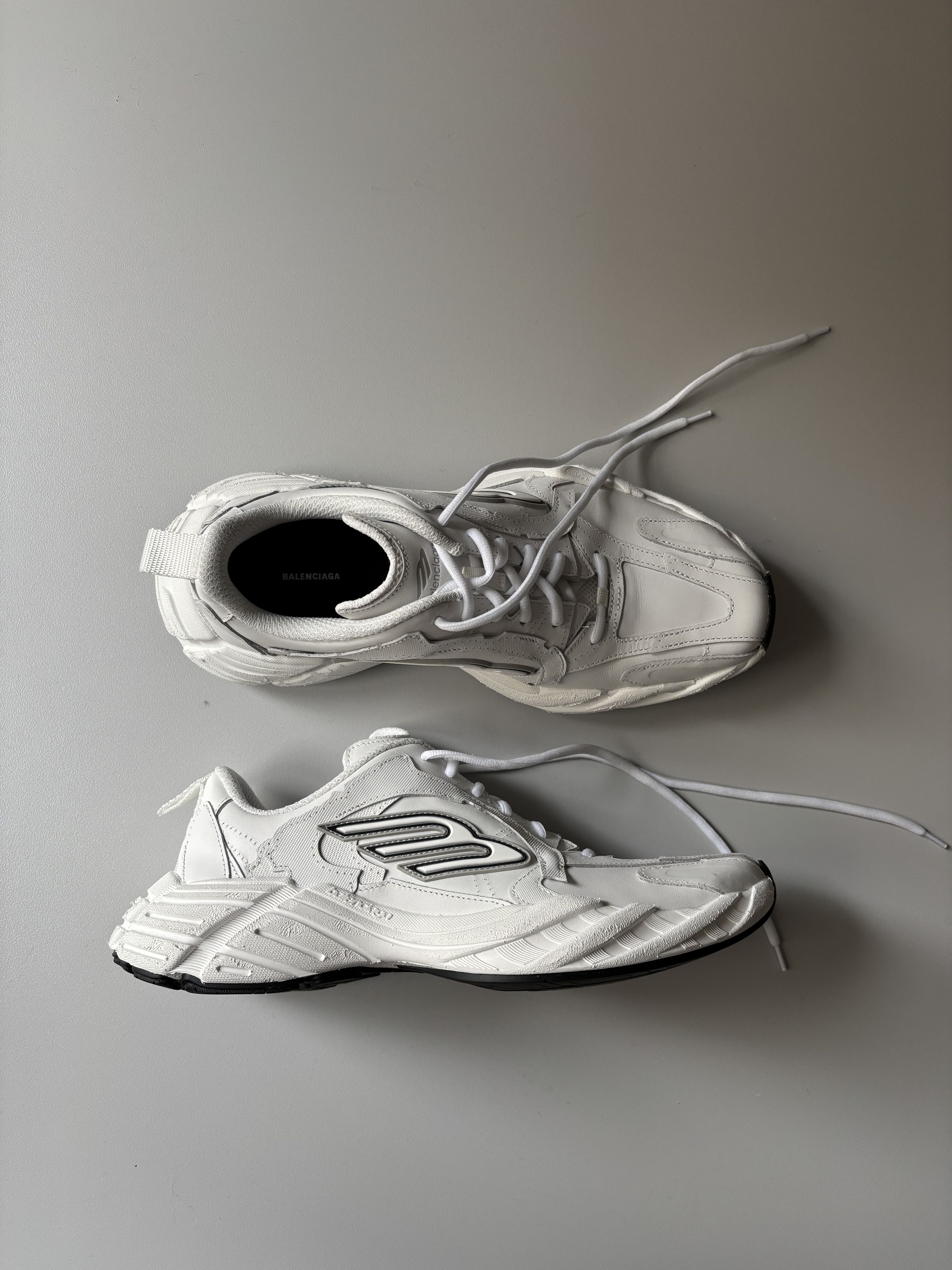 Balenciaga balenciaga monday sneakers Size US 9 / EU 42 - 1 Thumbnail