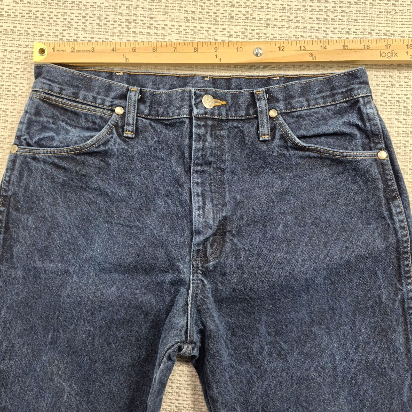 Wrangler Wrangler Jeans Mens 34x30 Blue Regular Fit Straight Leg Denim Black Label Logo 5-Pocket Wrangler 13MSEDD Mens Jeans Blue Regular Fit 34x30 Size US 34 / EU 50 - 6 Thumbnail
