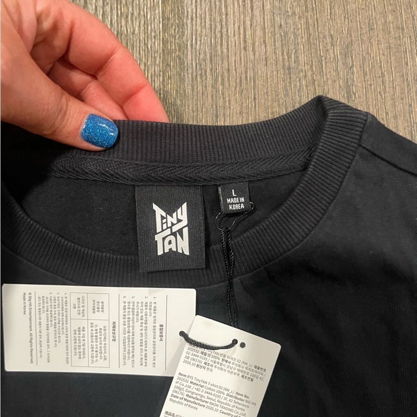 Vintage NWT BTS TinyTan RM Character T-Shirt Black Size L Size US L / EU 52-54 / 3 - 3 Thumbnail