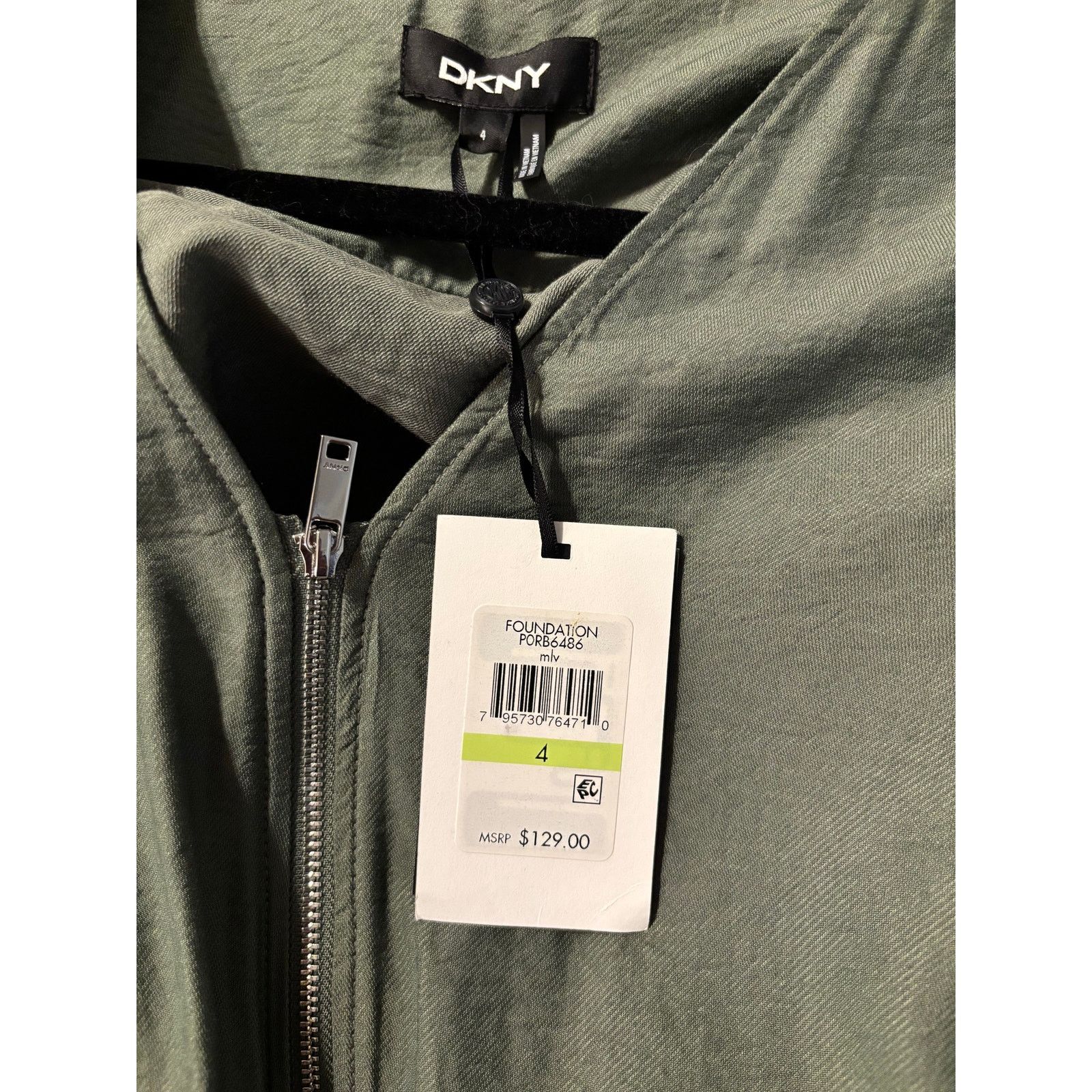 DKNY DKNY Size 4 NWT Olive Green Jumpsuit Size 27" / US 4 / IT 40 - 10 Thumbnail