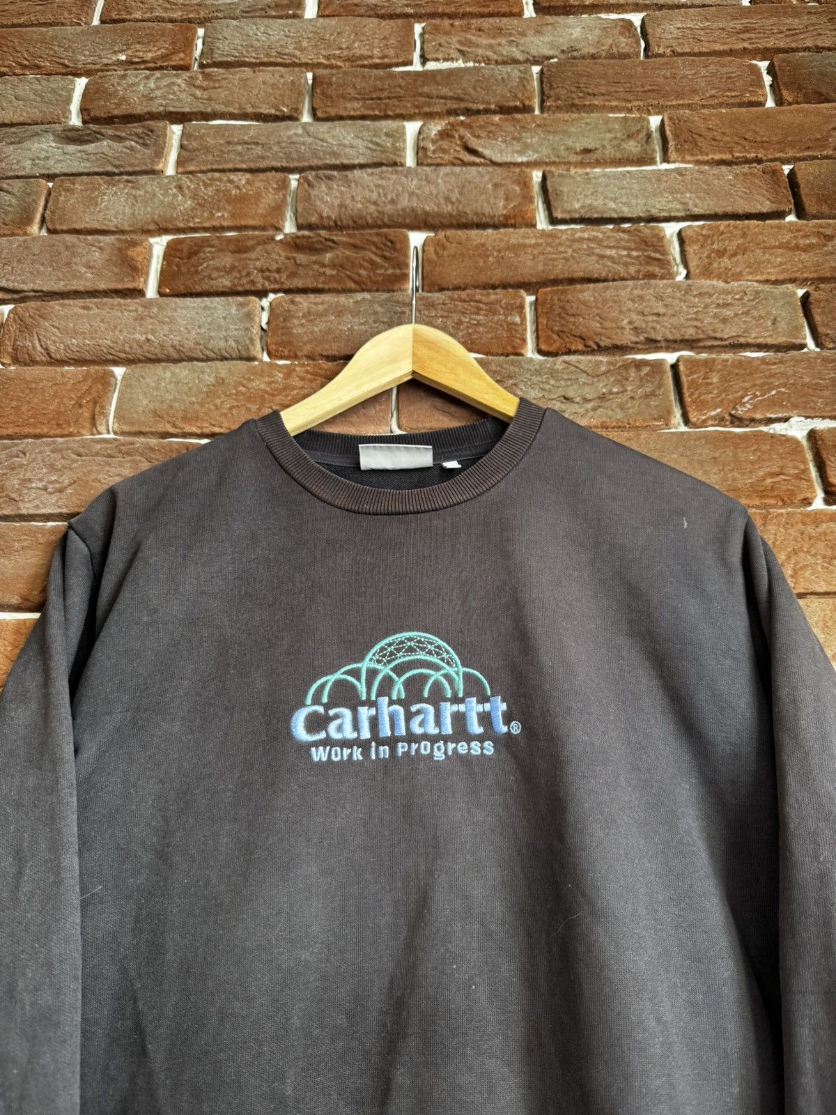 Carhartt Y2K Carhartt Geo Script Logo Crewneck XS Brown Streetwear Size US XS / EU 42 / 0 - 3 Thumbnail