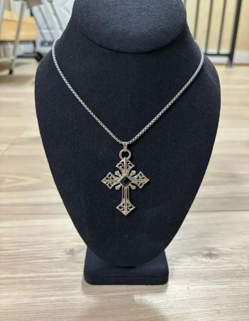Japanese Brand Black Ore Cross Necklace Size ONE SIZE - 2 Thumbnail