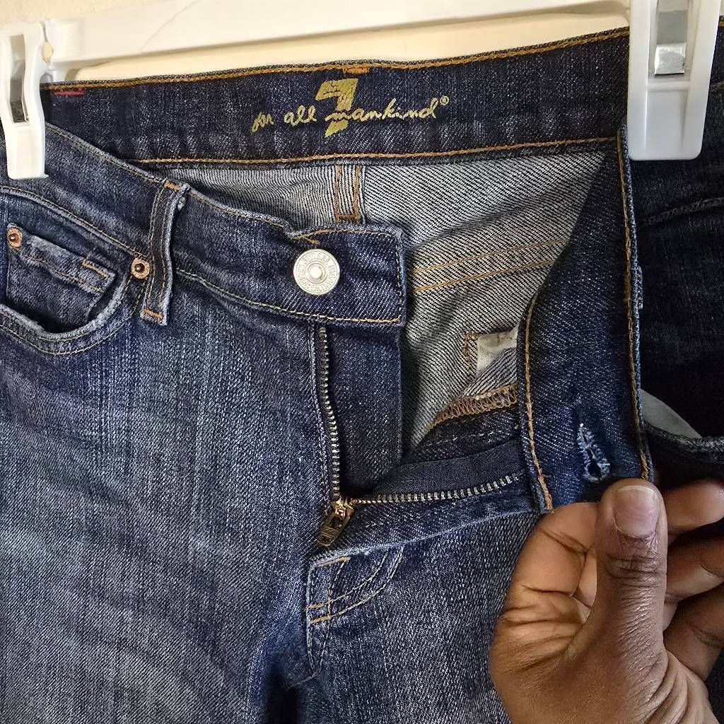 7 For All Mankind 7 For All Mankind Long Legs Bootcut Jeans Sz 28 Dark Wash St Size 28" / US 6 / IT 42 - 9 Thumbnail